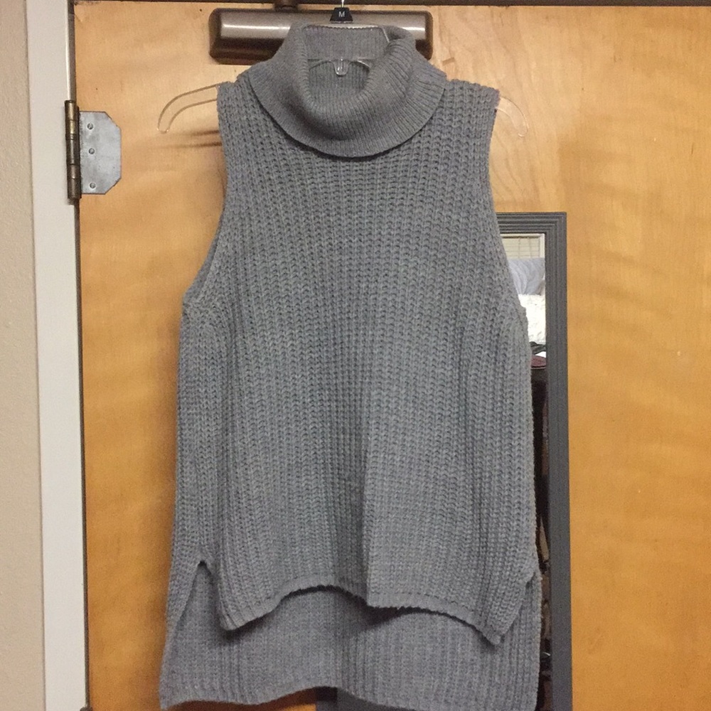 Nordstrom Sleeveless Turtleneck Sweater